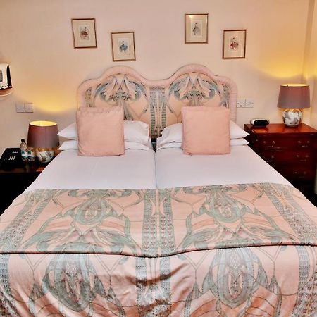 בוגנור רג'יס The Inglenook Hotel מראה חיצוני תמונה