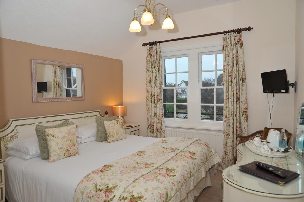 בוגנור רג'יס The Inglenook Hotel מראה חיצוני תמונה
